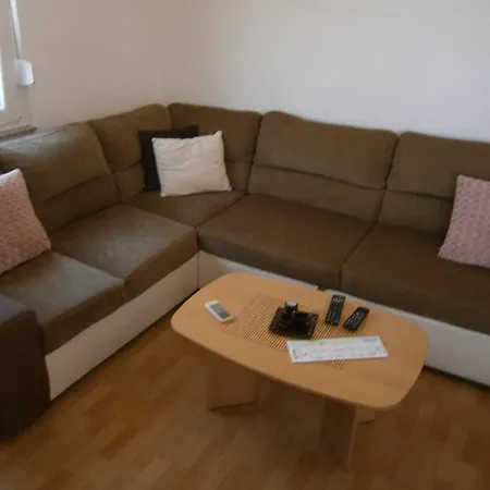 With Parking Space - 27710 Appartement